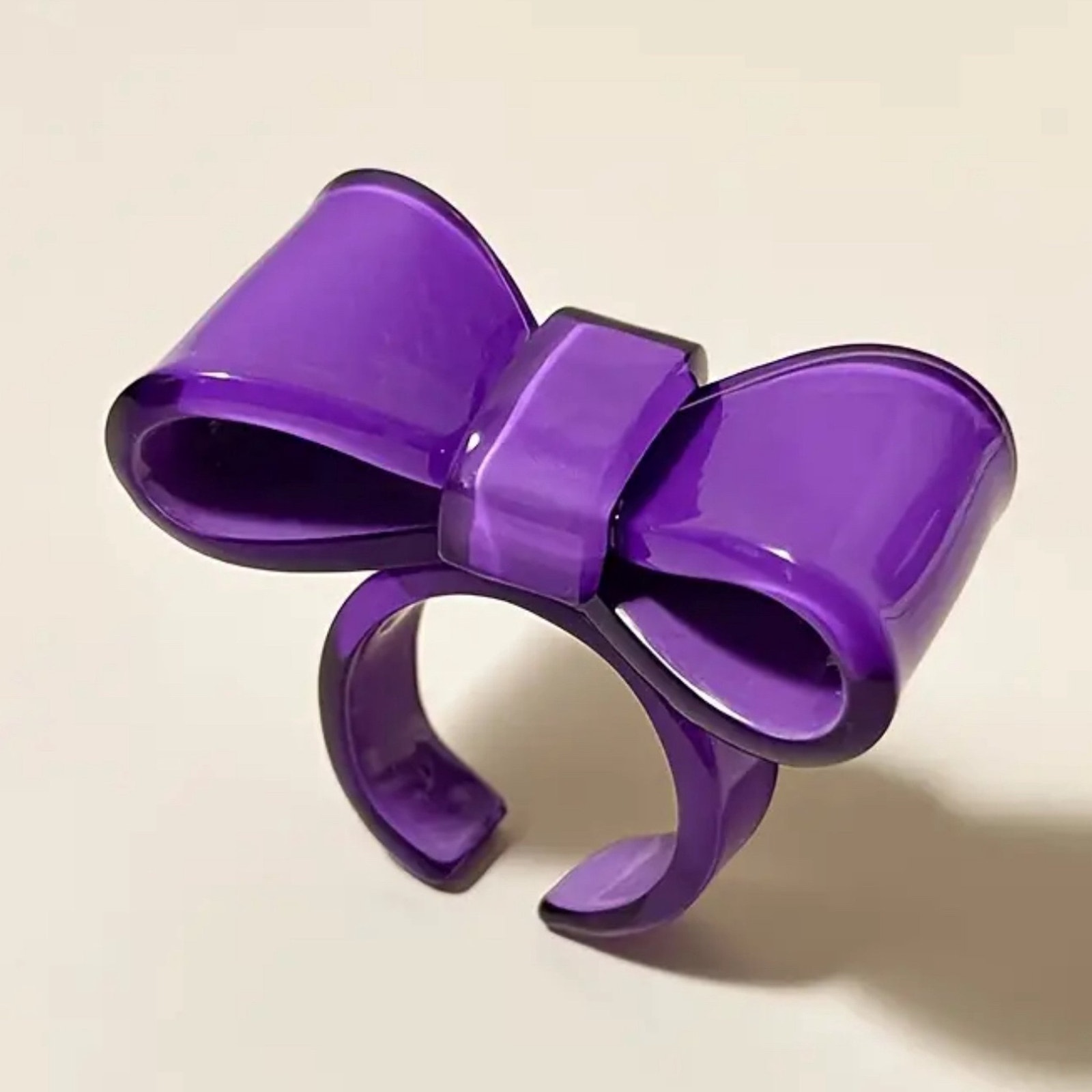Purple Acrylic Bow Ring 8$